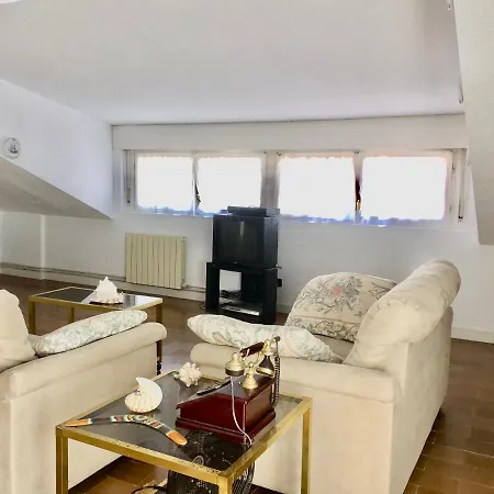 Al Lado De La Playa Con Piscina Privada, Jardin Y Barbacoa, Fronton, 6